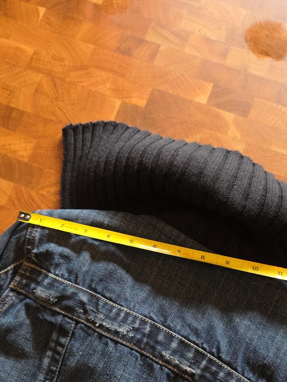 Jean Jacket With Sweater Edging - Picture 13 of 14